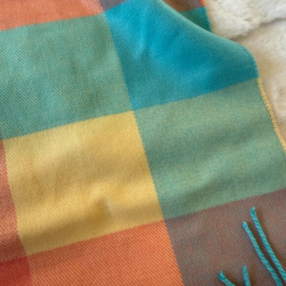 Easter Plaid checkered scarf - Picture 4 of 5